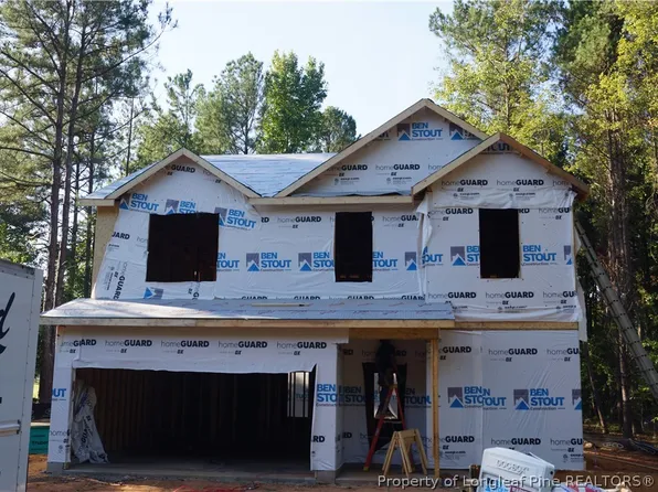 139 Willowbrook Dr, Sanford, NC 27330
