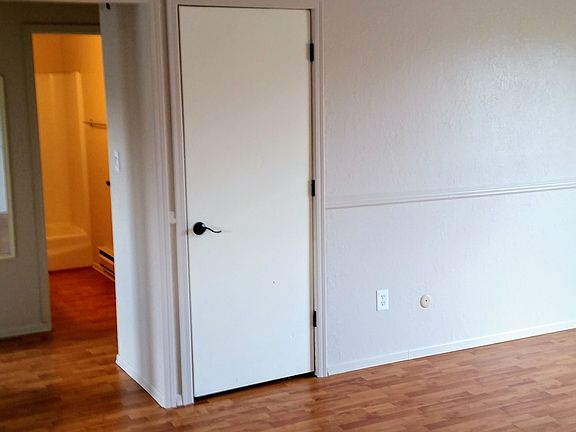 3rd image of 4604 3rd Ave S APT 6