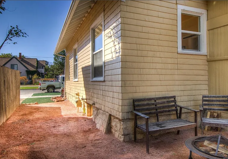 1107 N Wahsatch Ave — Photo 24