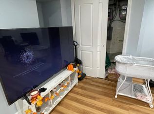 2946 Middletown Rd #1, Bronx, NY 10461