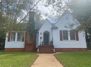 510 E Angelina St, Palestine, TX 75801