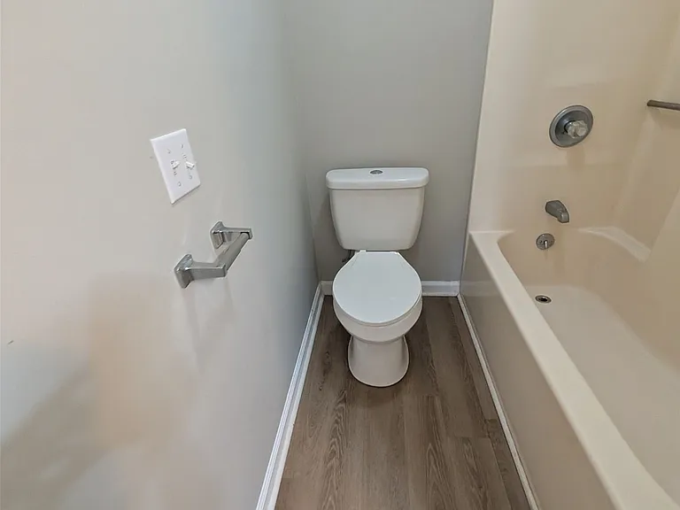 465 Durden Rd — Photo 14