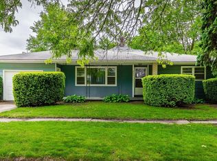 201 E Grundy Ave, Conrad, IA 50621