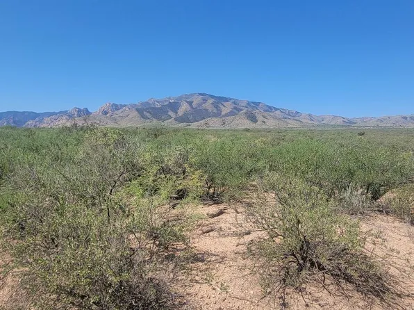 N Slope Along Way, Cochise, AZ 85606