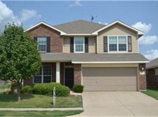 722 Hickory Ln, Fate, TX 75087