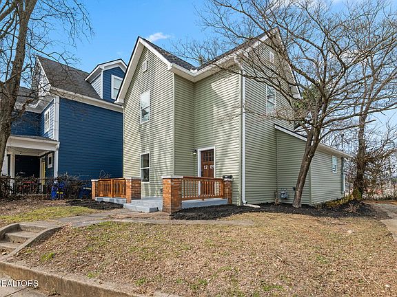 5th image of 1209 Forest Ave
