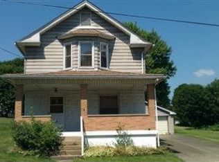 25 Grace St, Struthers, OH 44471