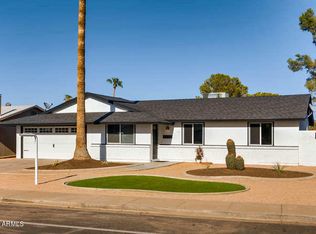 2305 N Arrowhead Dr, Chandler, AZ 85224