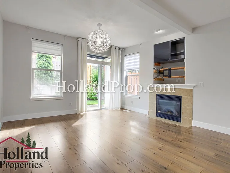 4859 SE Vintage Pl — Photo 10