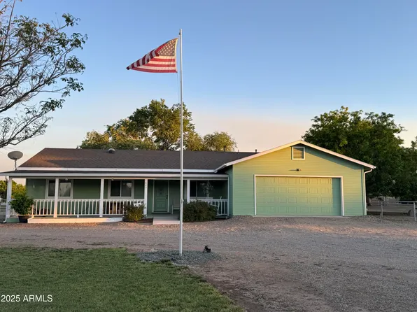 885 E Adair Drive, Chino Valley, AZ 86323