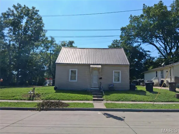 525 S Frederick St, Cape Girardeau, MO 63703