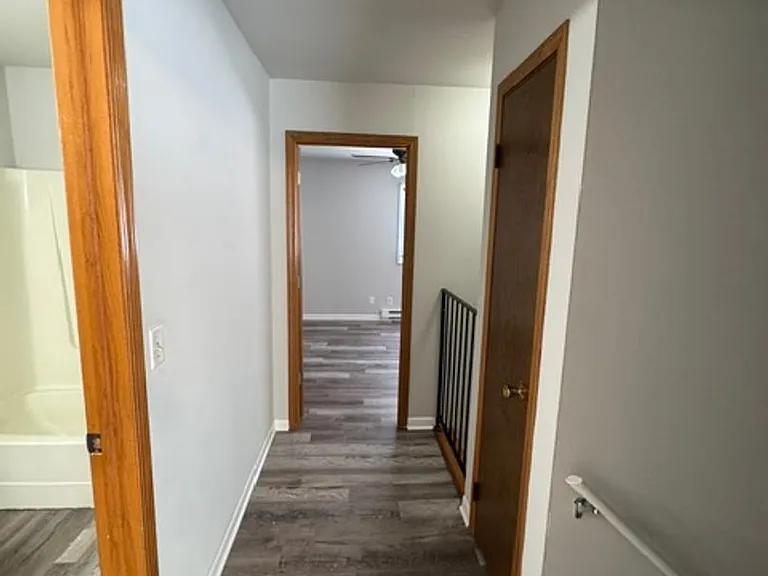 1694 Molitor Road — Photo 9