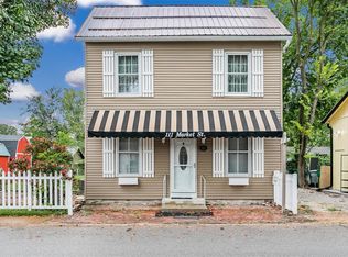 111 Market St, Imperial, MO 63052