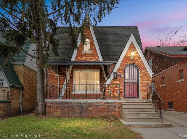 15087 Pinehurst St, Detroit, MI 48238