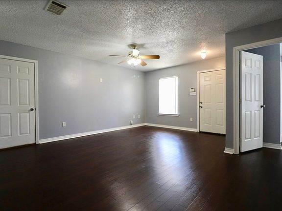 2nd image of 4017 Regina Coeli Ct