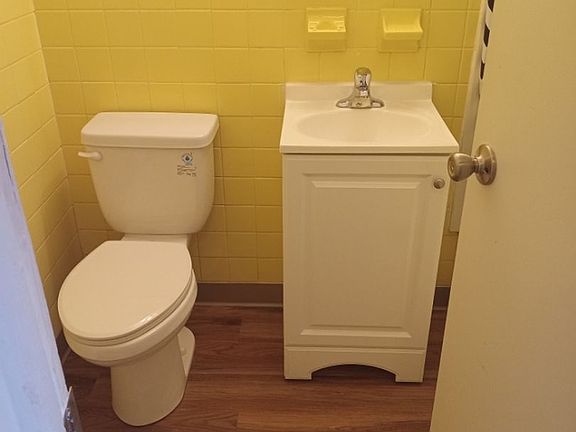 5th image of 375 N Mitchell Ave APT 9