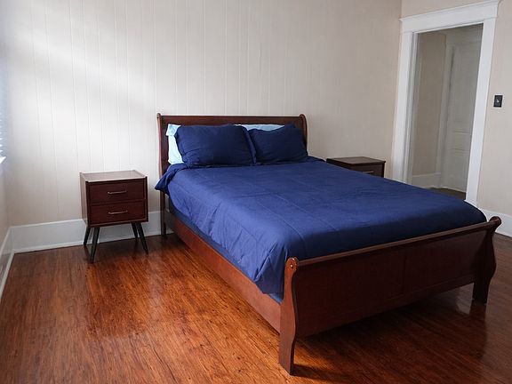 5th image of 2110 Saint Charles Ave