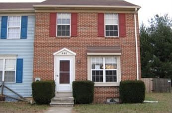 1st image of 401 Cold Spring Pl