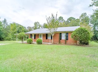 113 Cooks Corner Rd, Lucedale, MS 39452