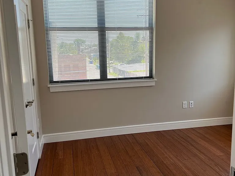4400 Manchester Ave — Photo 54