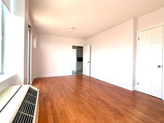 4th image of 133-20 Avery Ave Penthouse 2