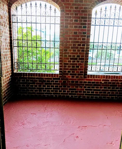 Hadley Hall — Photo 32