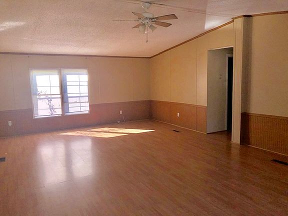 2nd image of 3143 Tall Oaks Dr