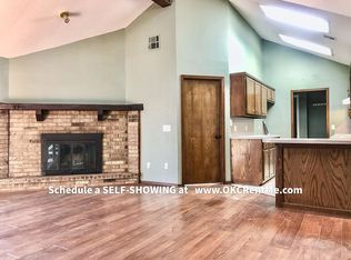 1909 Christie Dr, Midwest City, OK 73110