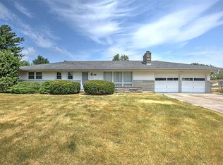 3370 Redlich Dr, Decatur, IL 62521