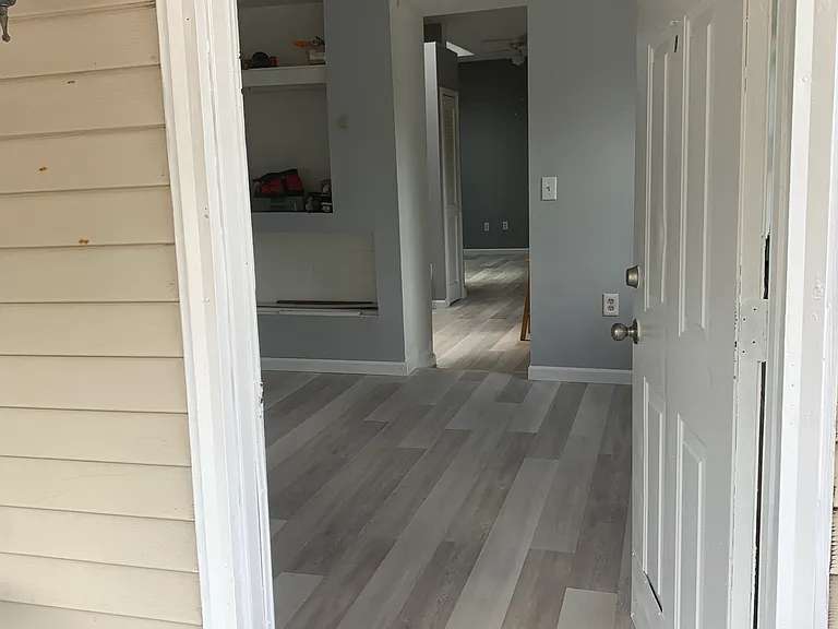 23 E Main St #A — Photo 8