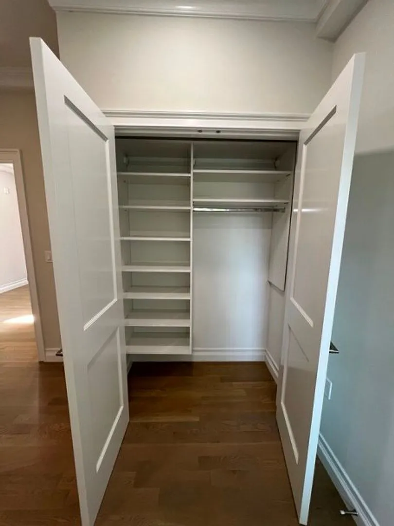 Renovated Brighton 2 Bed With Central Air, W/D Avail 6/1 — Photo 4