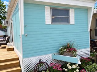 2045 E Sand Rd #32, Port Clinton, OH 43452