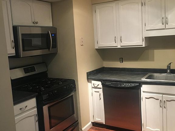 Kitchen with Stainless