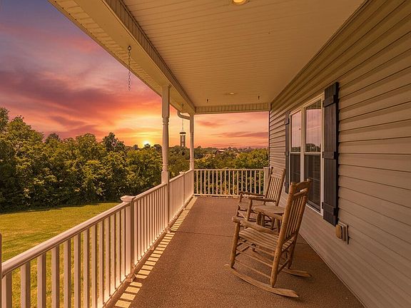 5th image of 399 Harlow Ln
