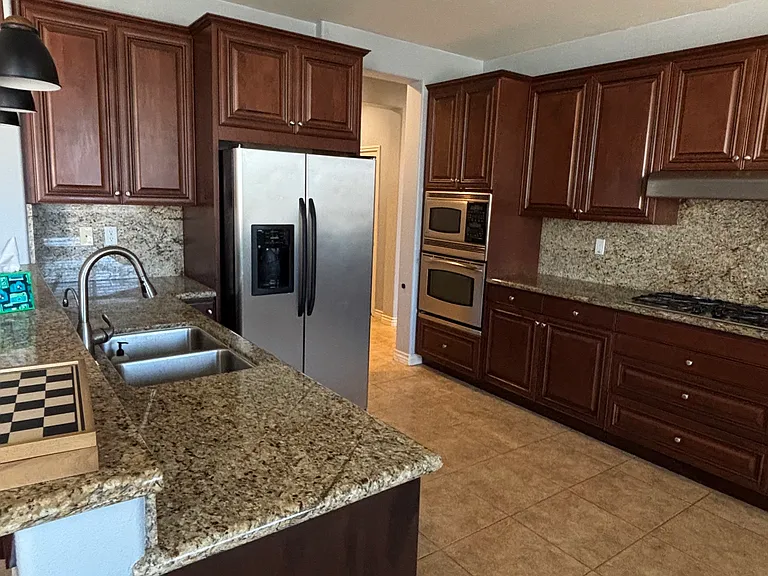 595 Vista Bonita Dr — Photo 12