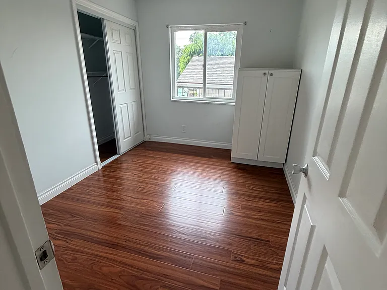 1441 Michigan Ave #2 — Photo 6