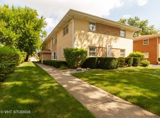 950 Elder Rd, Homewood, IL 60430