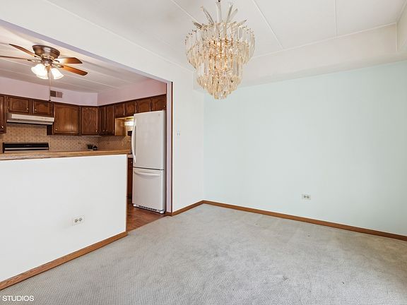 5th image of 7515 Sheridan Dr #1-2D