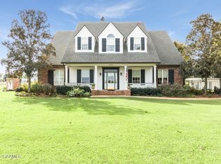 21211 Dewberry Rd, Kaplan, LA 70548