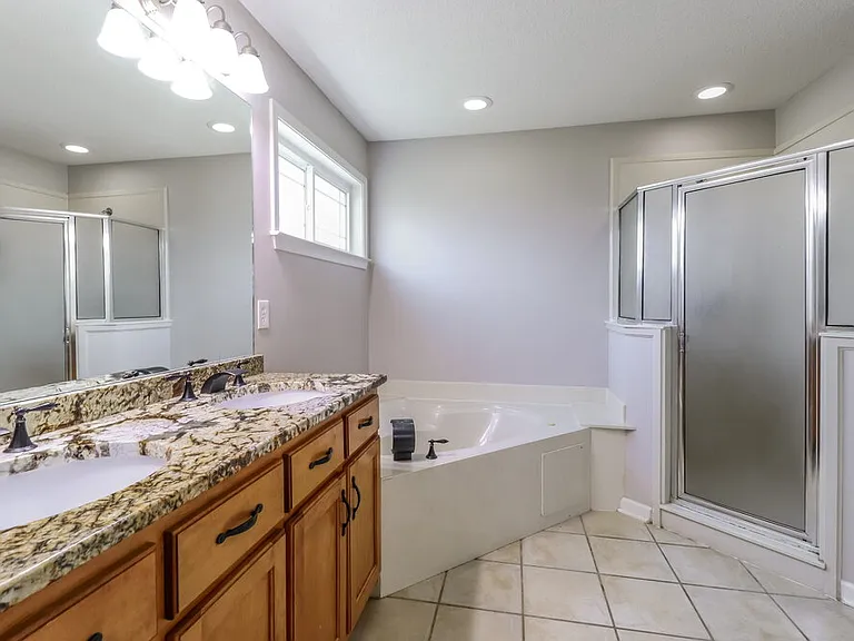 15 Cypress Grove Cv — Photo 12