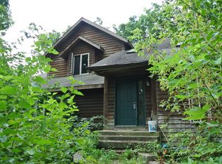 1003 Valley Ave, Lakemoor, IL 60051