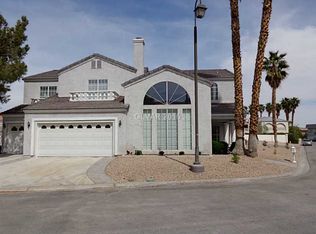 2830 Queens Courtyard Dr, Las Vegas, NV 89109