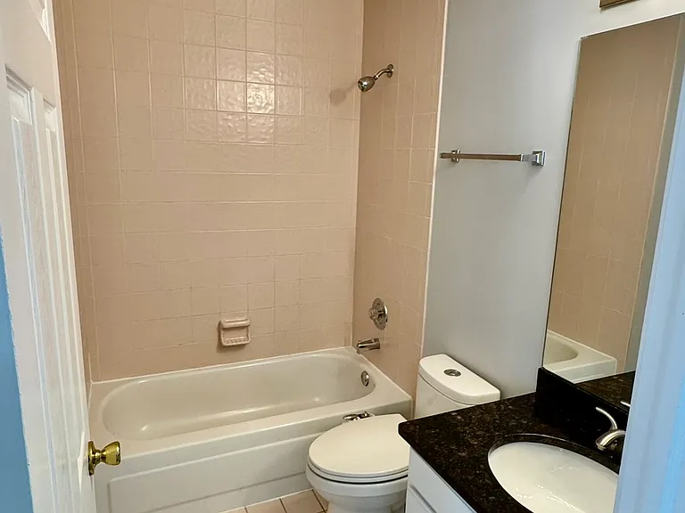 914 Sweetflower Dr — Photo 24