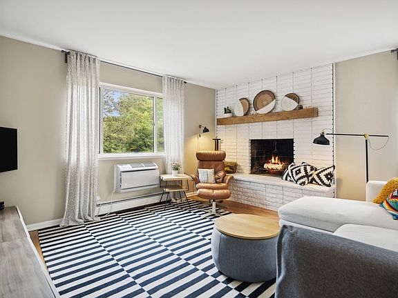 5th image of 950 Washington Blvd APT 201
