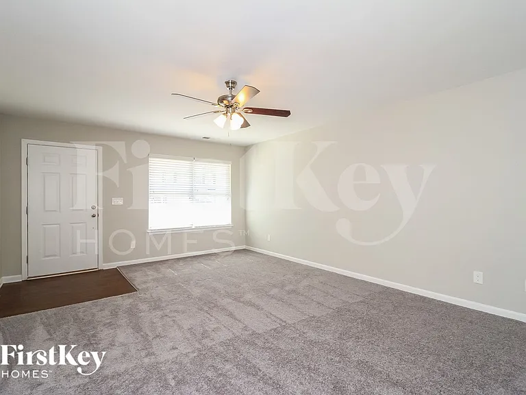 5369 Northridge Dr — Photo 3