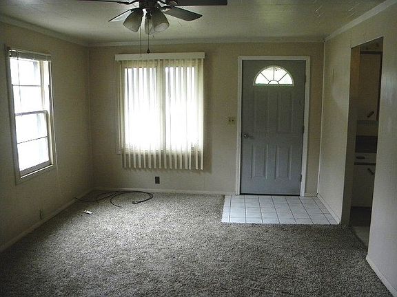 2nd image of 314 Cottonwood St