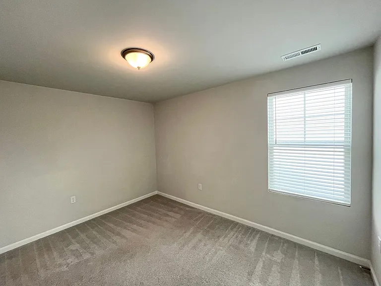 812 Cainhoy Ct — Photo 21