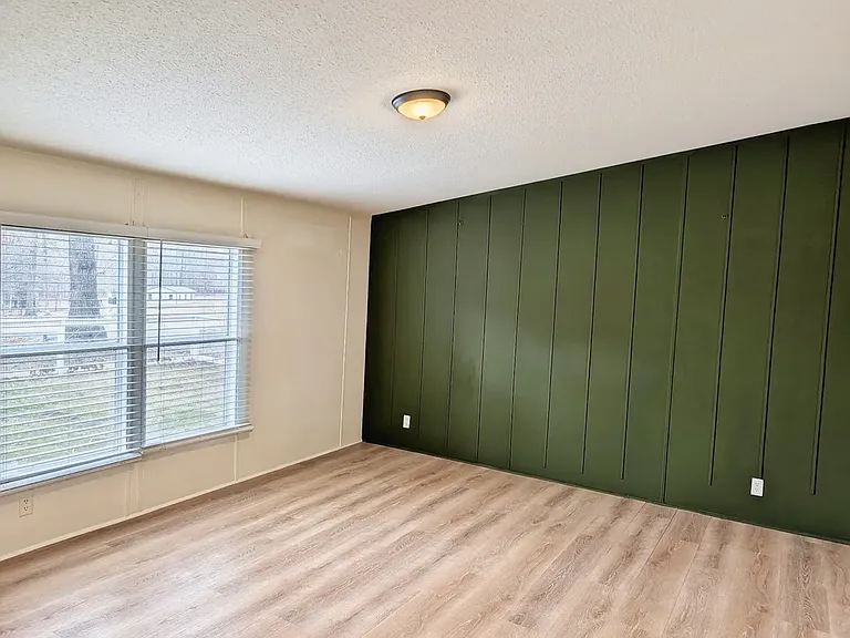 5674 Bending Chestnut Rd — Photo 13