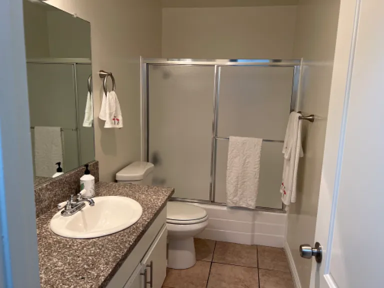Woodside Garden Apartments — Photo 26