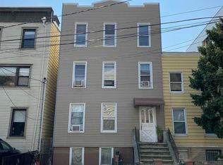 319 4th St, Jersey City, NJ 07307